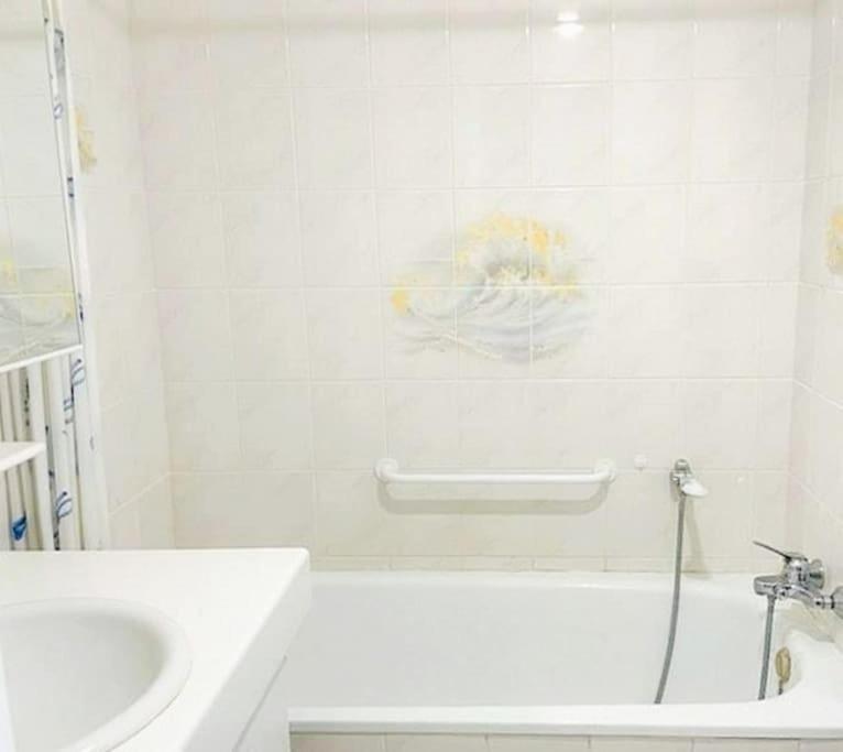 Appartement Vue Frontale Mer, 4 Personnes 브레뒨느 외부 사진